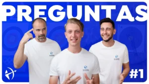 Miniatura del vídeo 1 donde Javier Mérida, Carlos Morillo y Antonio Carmona, instructores de la Academia Tiro con Arco, responden preguntas de la comunidad sobre técnica, material, psicología y entrenamiento en tiro con arco.