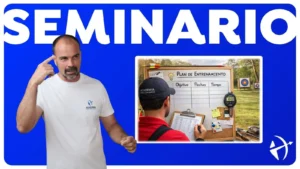 Seminario de entrenamiento en tiro con arco impartido por Carlos Morillo para la comunidad enseñando a mejorar las sesiones del entrenamiento y su planificación.
